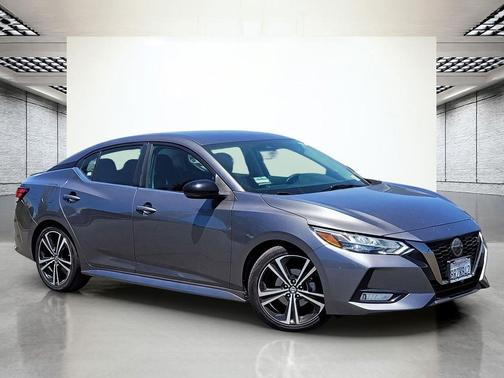 Gun Metallic 2020 Nissan Sentra SR