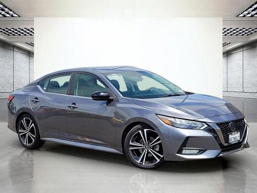Gun Metallic 2020 Nissan Sentra SR