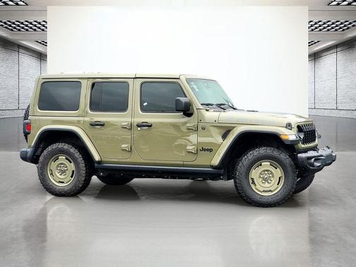 2025 Jeep Wrangler 4xe Willys