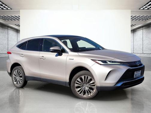 Titanium Glow 2021 Toyota Venza Limited