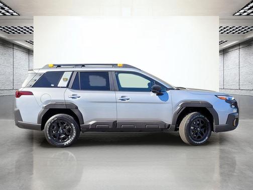 Ice Silver Metallic 2026 Subaru Outback Wilderness