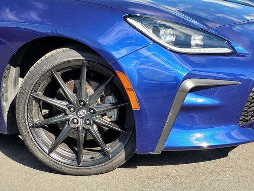 2023 Toyota GR86 Premium