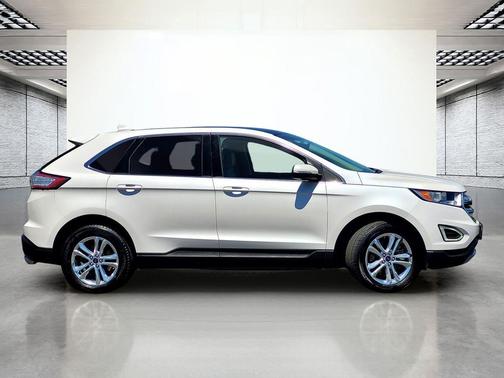 WHITE PLATINUM MET TRI-COAT 2018 Ford Edge SEL
