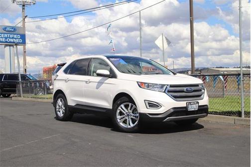 White Platinum Metallic Tri-Coat 2018 Ford Edge SEL