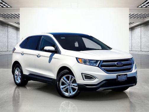 WHITE PLATINUM MET TRI-COAT 2018 Ford Edge SEL