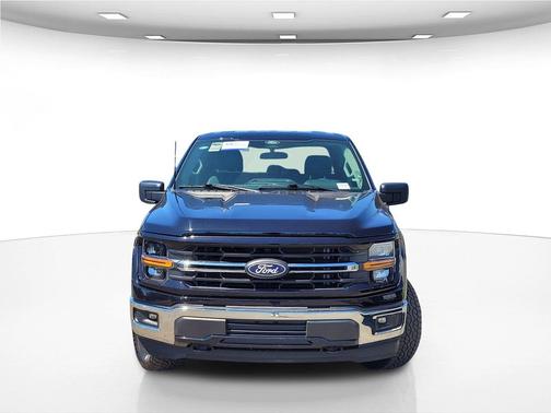 Agate Black Metallic 2025 Ford F-150 XLT