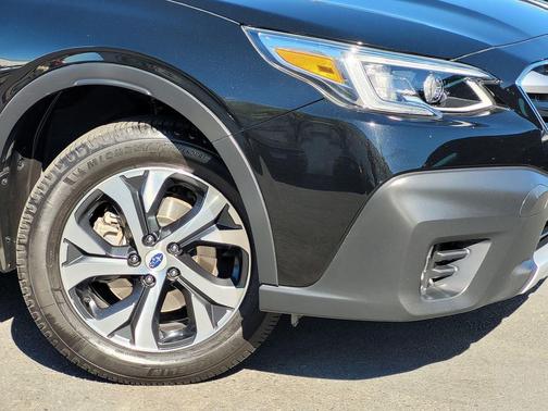 2020 Subaru Outback Touring