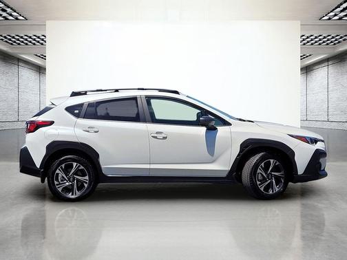 Crystal White Pearl 2025 Subaru Crosstrek Premium