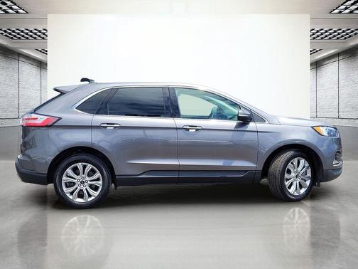 CARBONIZED GRAY 2023 Ford Edge Titanium
