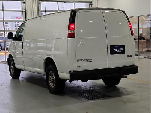 2016 GMC Savana 2500 Work Van