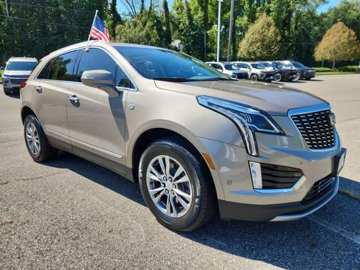 2022 Cadillac XT5 Premium Luxury