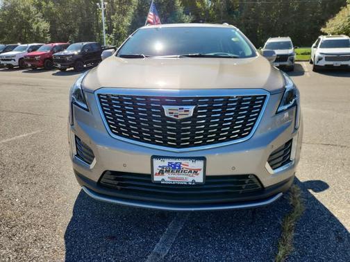 2022 Cadillac XT5 Premium Luxury