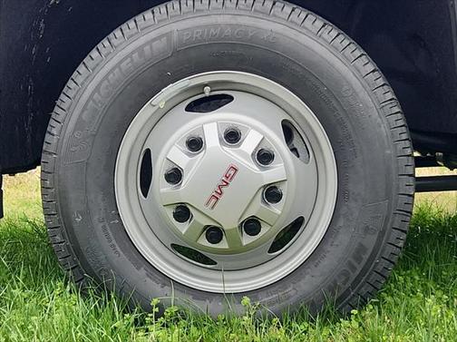2025 GMC Sierra 3500 Base