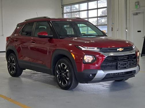 Crimson Metallic 2023 Chevrolet Trailblazer LT