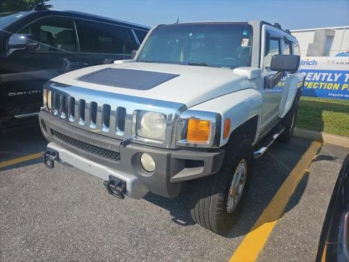 2009 Hummer H3 Base