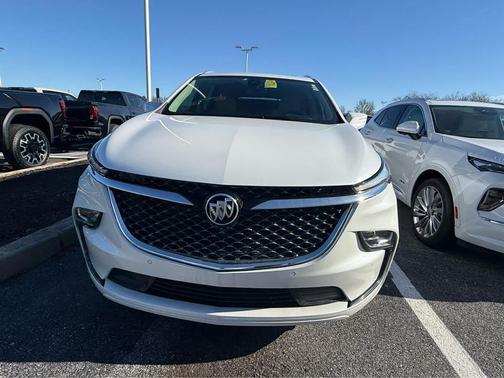 2022 Buick Enclave FWD Avenir