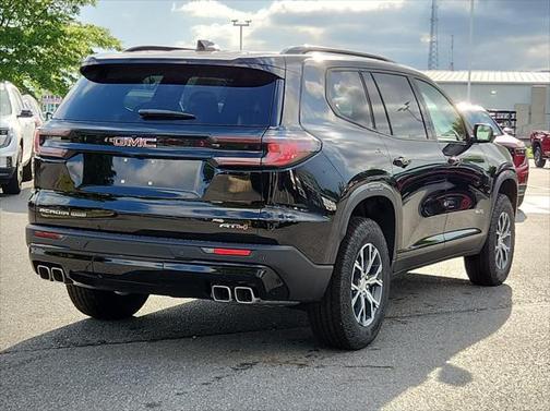 2025 GMC Acadia AWD AT4