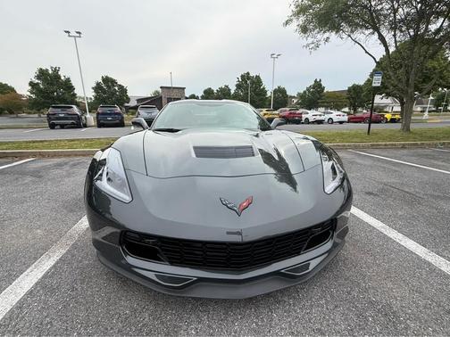 Watkins Glen Gray Metallic 2019 Chevrolet Corvette Grand Sport
