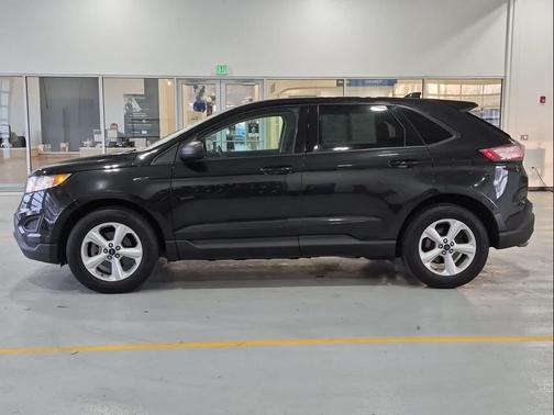 2015 Ford Edge SE