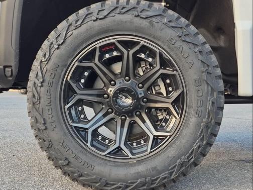 2026 GMC Sierra 2500 AT4