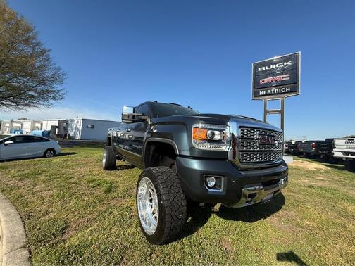 Dark Slate Metallic 2019 GMC Sierra 2500 Denali