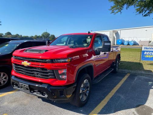 2024 Chevrolet Silverado 2500 Custom