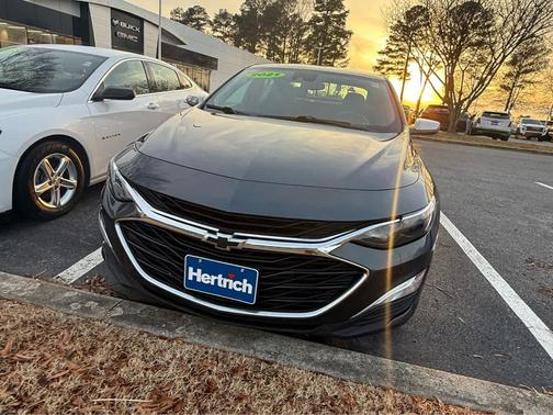 2021 Chevrolet Malibu FWD RS