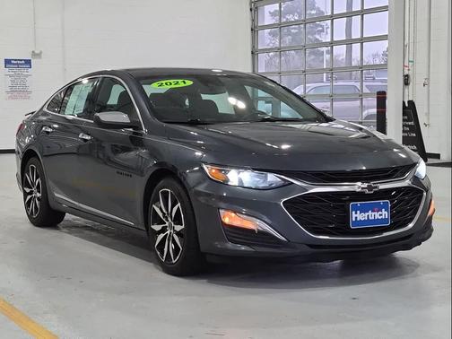 2021 Chevrolet Malibu FWD RS