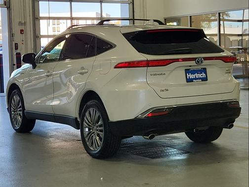 2021 Toyota Venza XLE