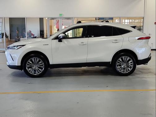 2021 Toyota Venza XLE
