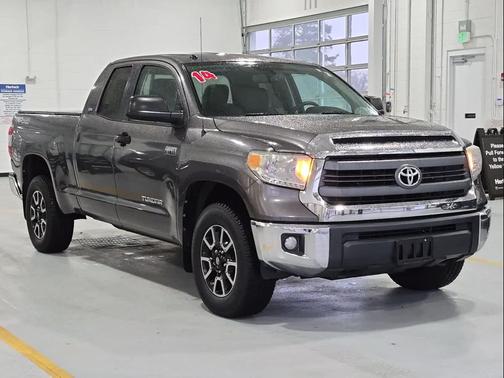 2014 Toyota Tundra SR