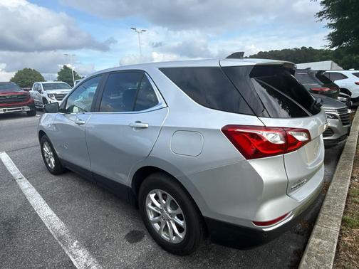 Silver Ice Metallic 2021 Chevrolet Equinox 1LT