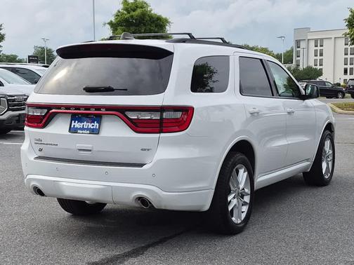 White Knuckle Clearcoat 2024 Dodge Durango GT Plus