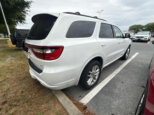 White Knuckle Clearcoat 2024 Dodge Durango GT Plus