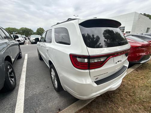 White Knuckle Clearcoat 2024 Dodge Durango GT Plus