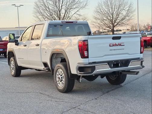 2026 GMC Sierra 2500 Pro