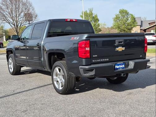 2017 Chevrolet Silverado 1500 2LT