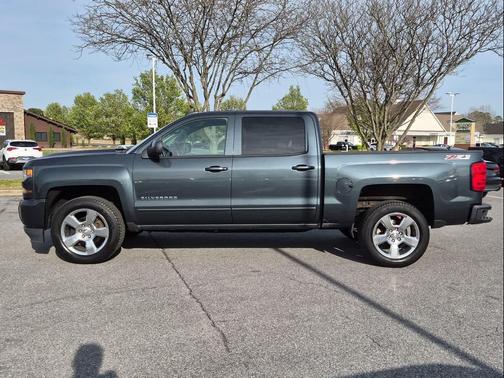 2017 Chevrolet Silverado 1500 2LT