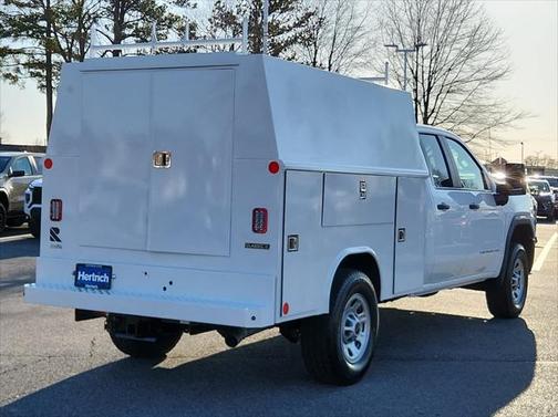2025 GMC Sierra 3500 Base