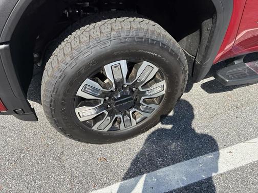 2024 GMC Sierra 2500 Denali