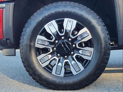 2024 GMC Sierra 2500 Denali