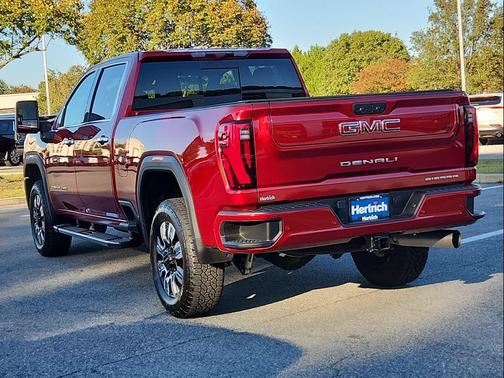 2024 GMC Sierra 2500 Denali