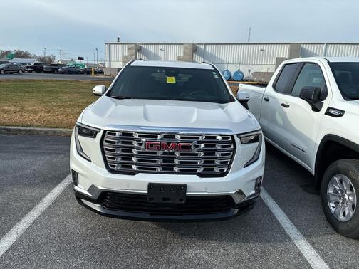 2025 GMC Acadia Denali