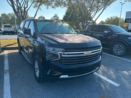 2024 Chevrolet Suburban LT
