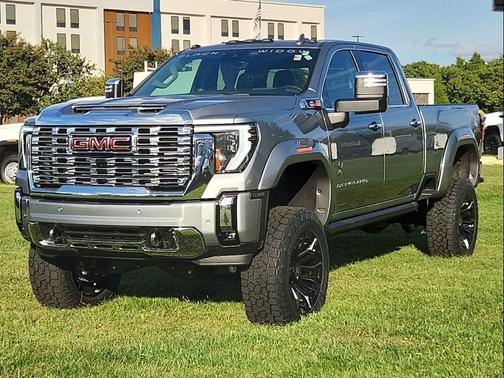 2025 GMC Sierra 2500 Denali