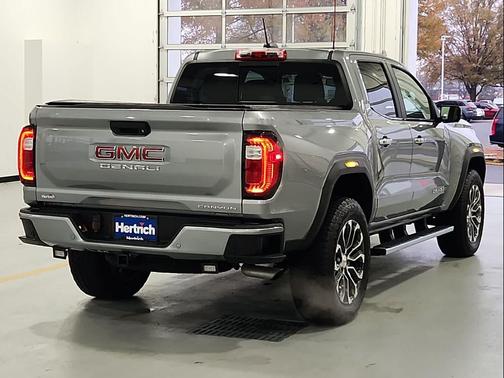 2025 GMC Canyon Denali