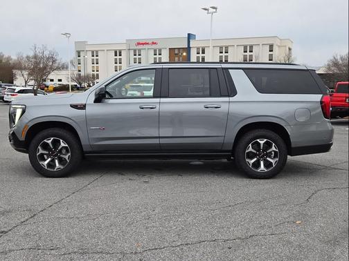 2026 GMC Yukon XL 4WD AT4 Ultimate