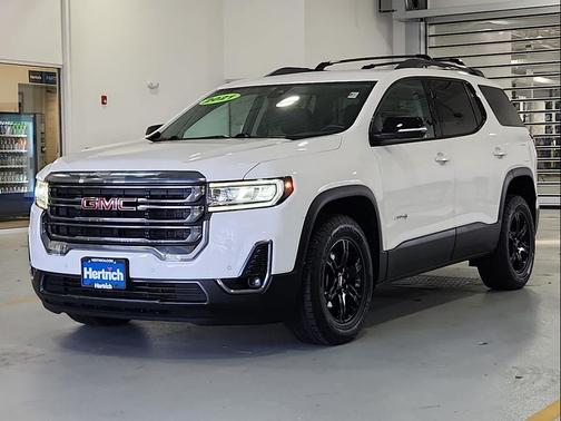 2021 GMC Acadia AWD AT4