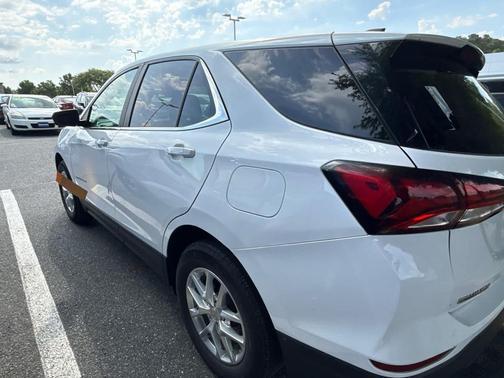 Summit White 2022 Chevrolet Equinox 1LT