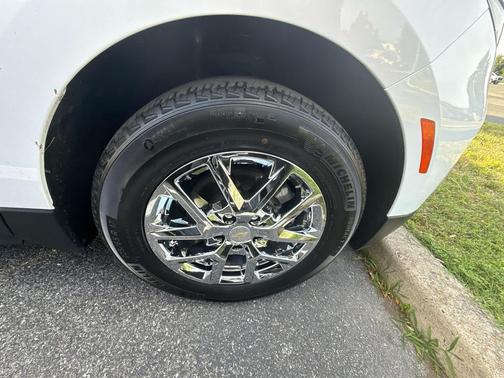 Summit White 2022 Chevrolet Equinox 1LT
